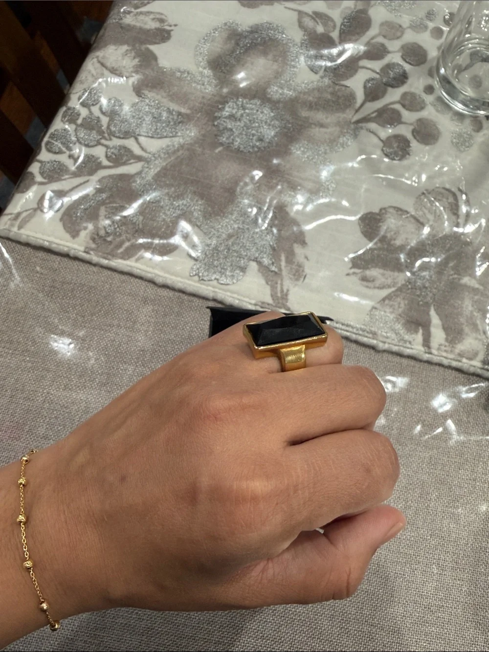 Statment ring - Picture 4 of 4